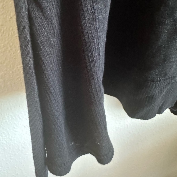 EILEEN FISHER Razorback Tank Top. - Picture 6 of 8